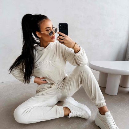 OLAVOGA BELORE SZETT