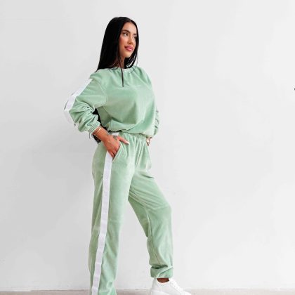 OLAVOGA NOELLE SZETT